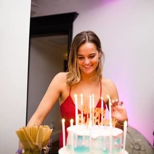 Meet your Posher, Molly